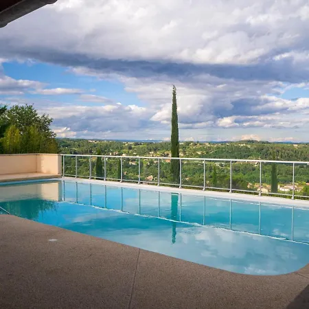 Ardeche Piscine Joyeuse